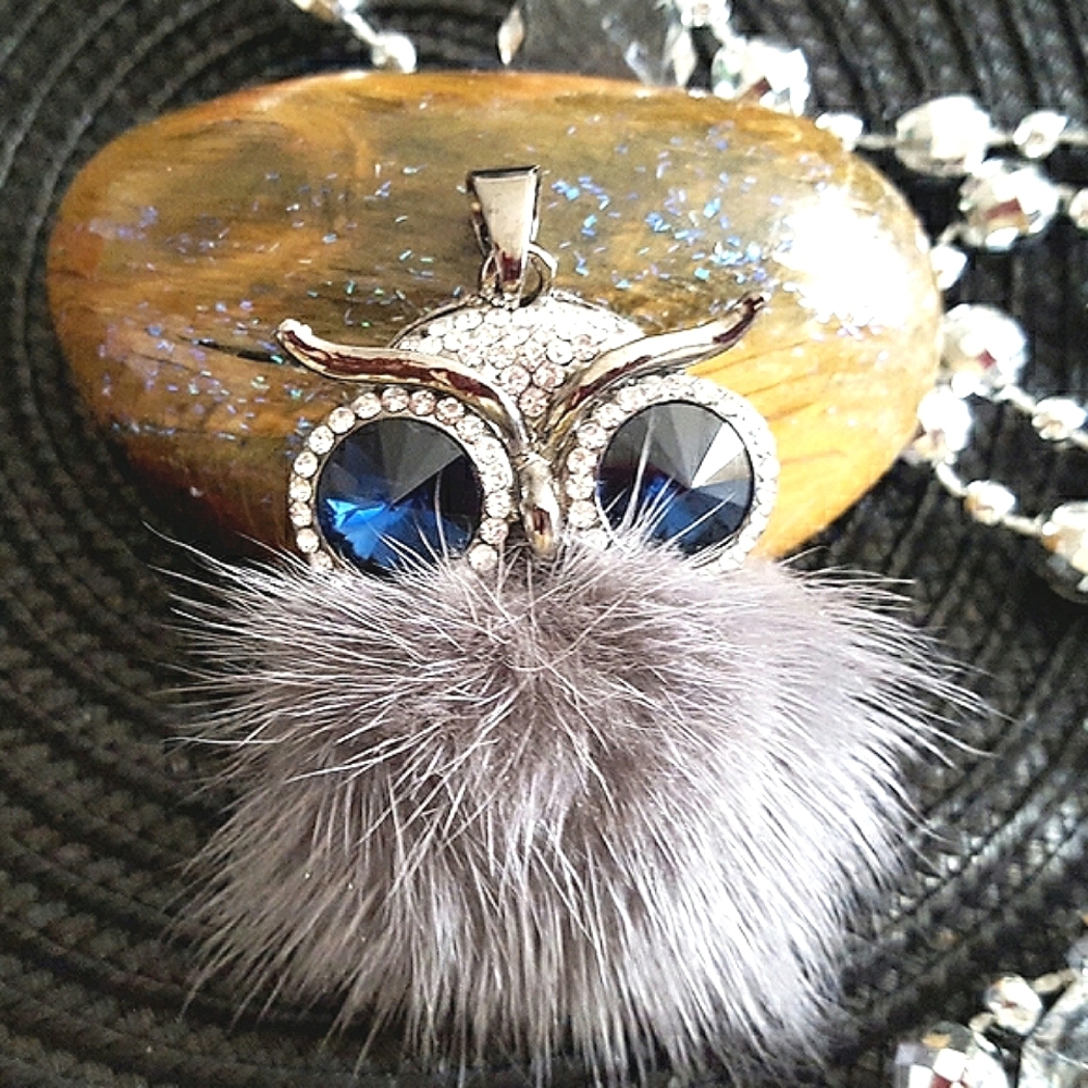 Fluffy Fashion Owel Pendant| Gray Rabbit Fur|Crystal Eyes Head